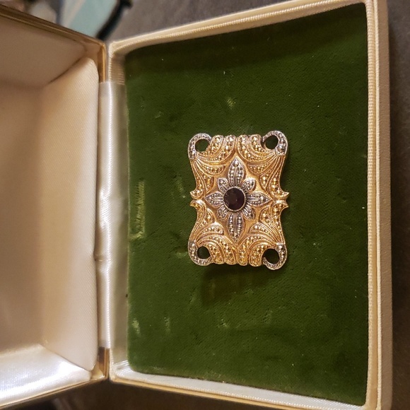 Art Nouveau Ornate Statement Sash Brooch with Ruby Red Crystal - Picture 4 of 6